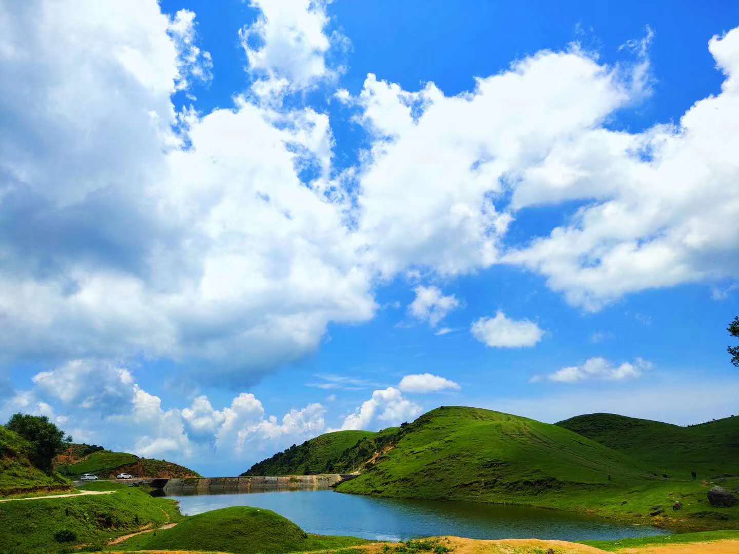   仰天湖大草原+霧漫小東江東江湖+丹霞飛天山小包團2天1晚天天發(fā)團